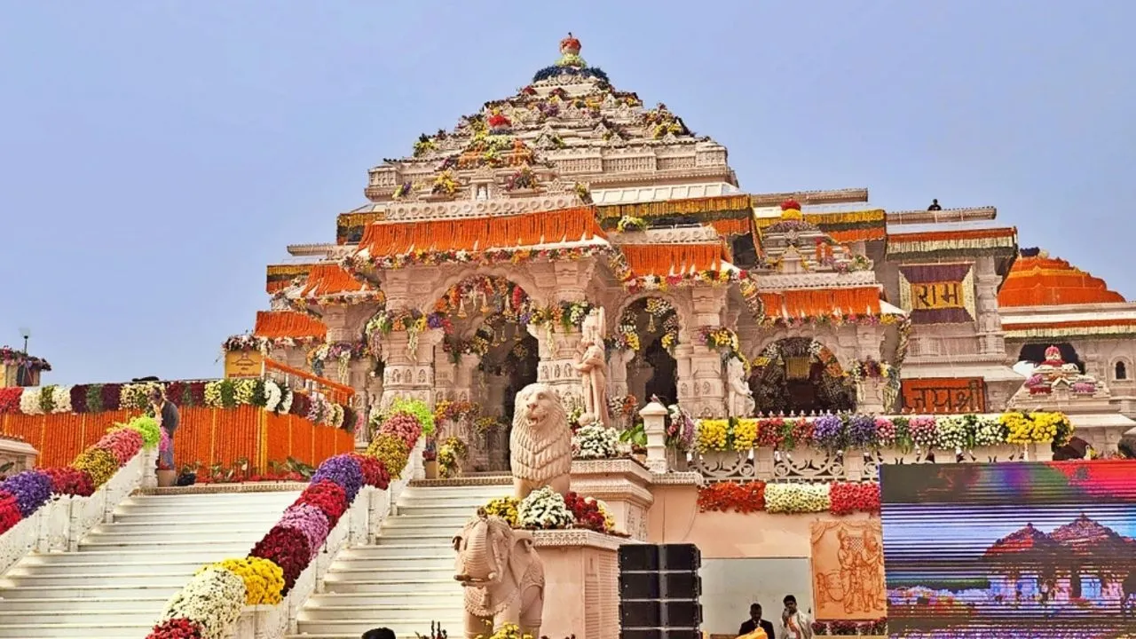 Aarti Ceremony